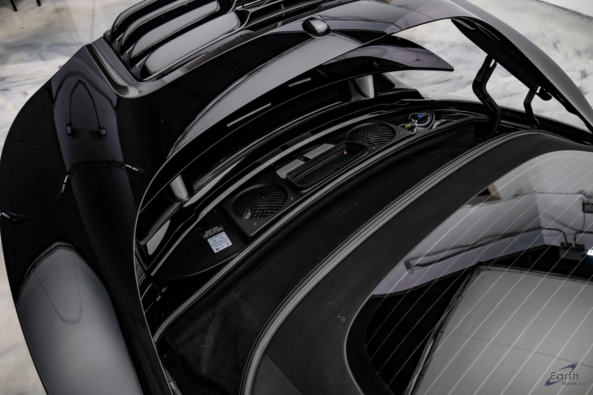 Used 2015 Porsche 911 Turbo image 89