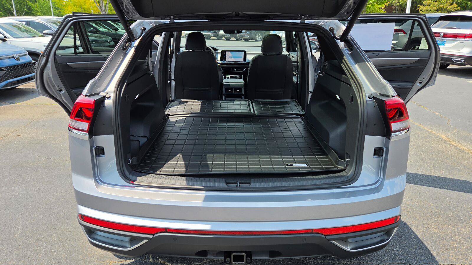 New 2026 Volkswagen Atlas Cross Sport SE AWD/4WD image 62