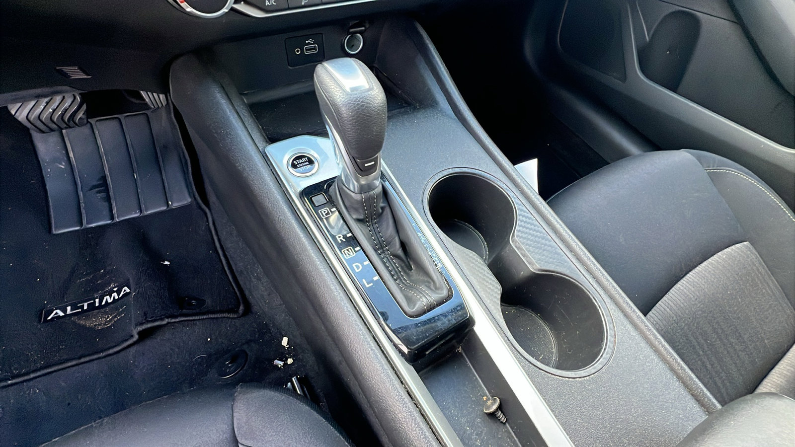 Used 2024 Nissan Altima 2.5 S image 29