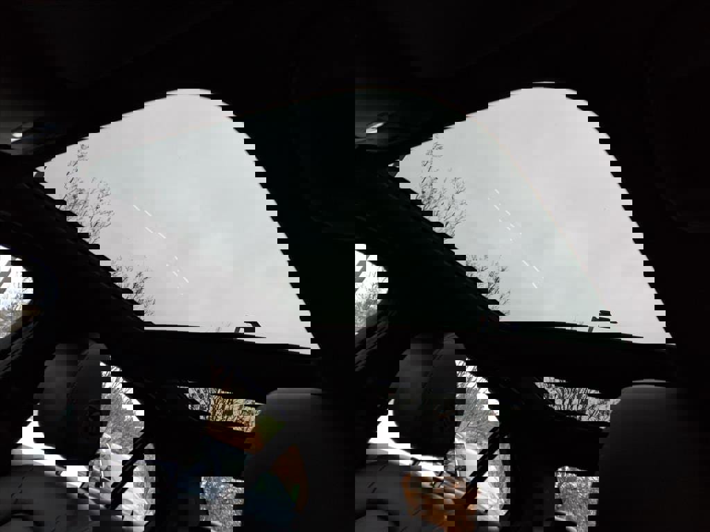 Used 2016 Mercedes-Benz C 300 4MATIC Sedan image 15