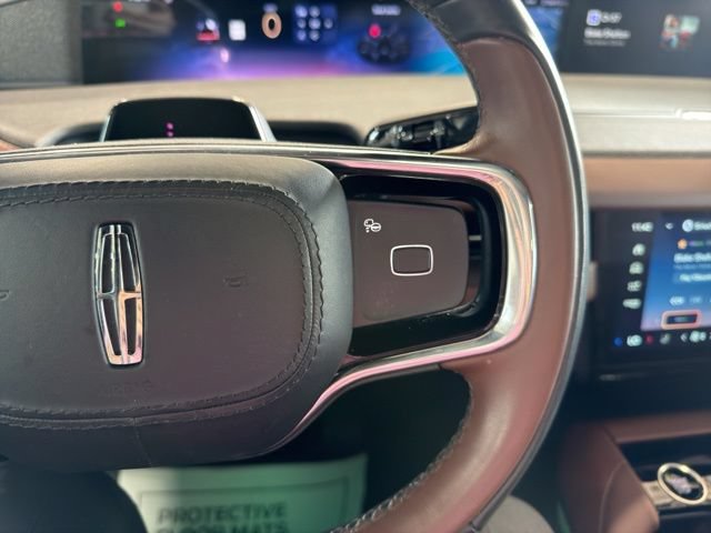 Used 2025 Lincoln Navigator L Reserve AWD/4WD image 33