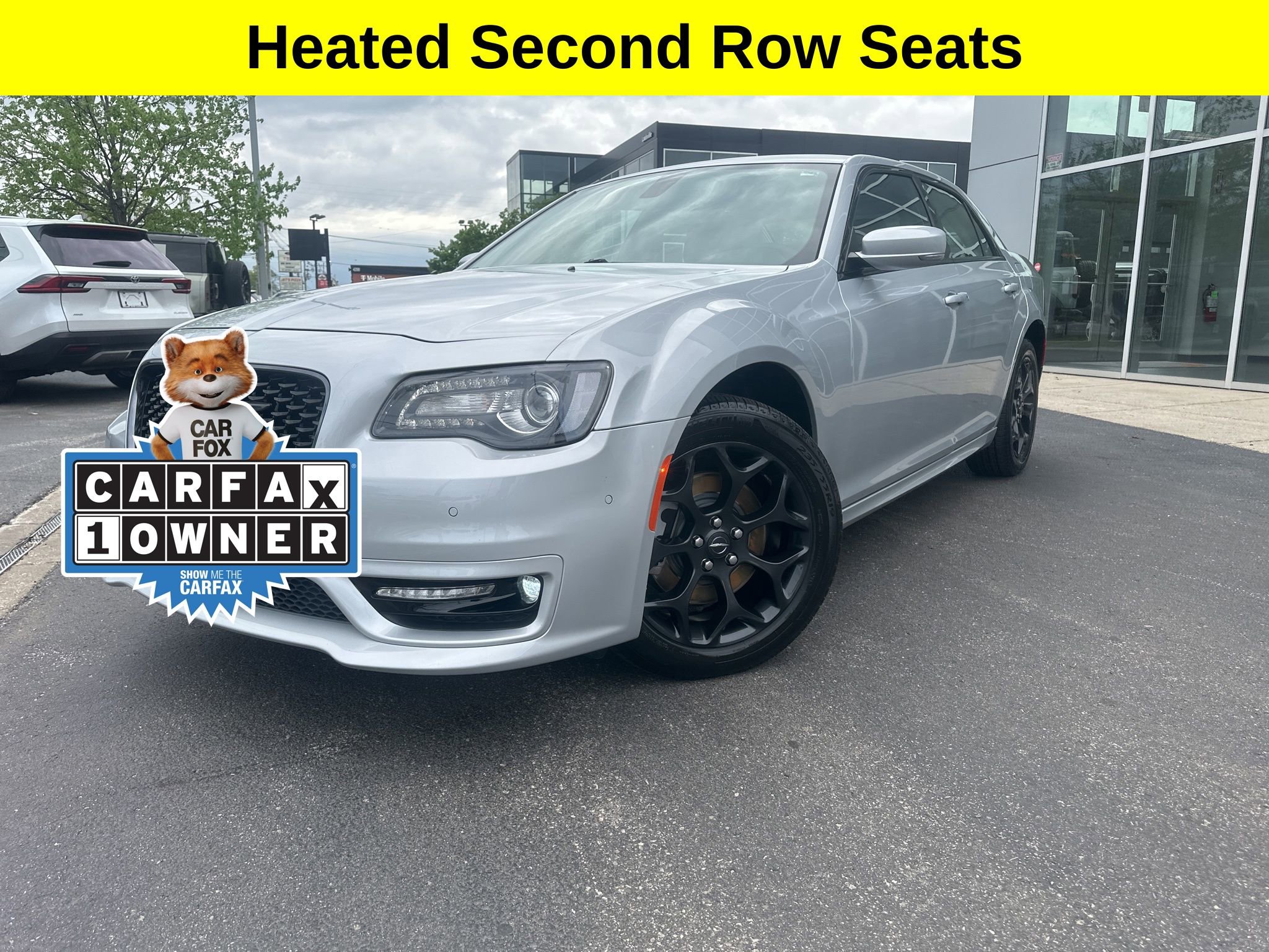 Used 2023 Chrysler 300 Touring L w/ Comfort Group AWD/4WD image 1