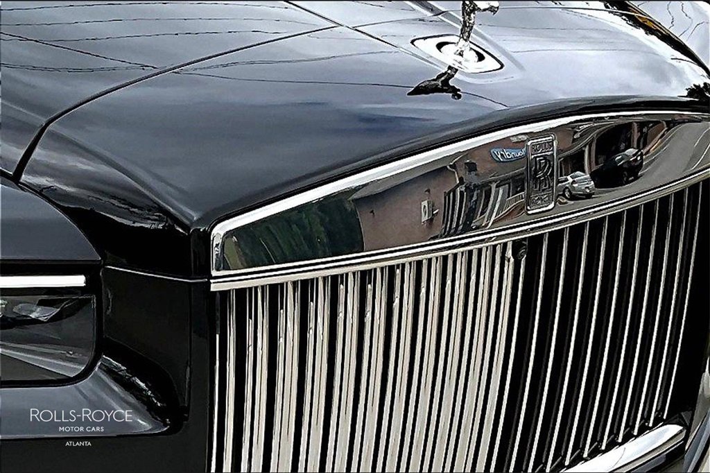 Certified 2025 Rolls-Royce Cullinan image 27