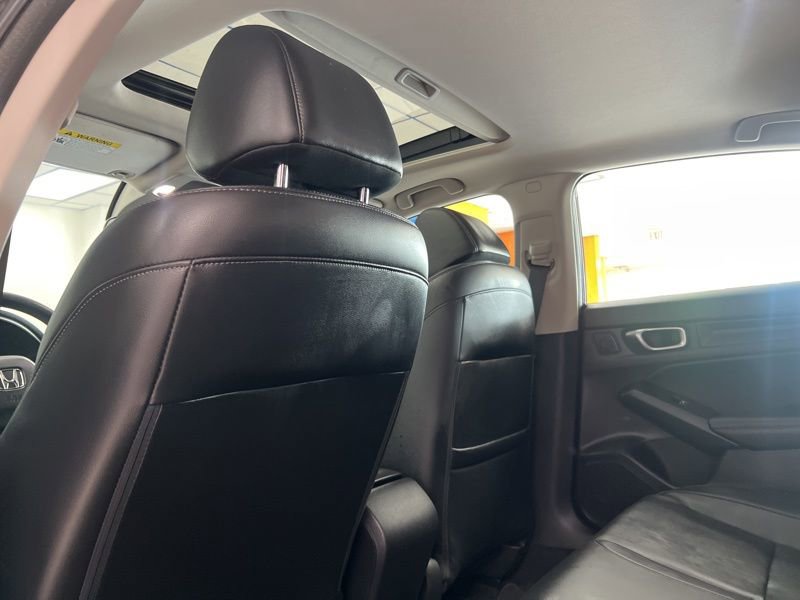 Used 2024 Honda Civic EX-L image 17