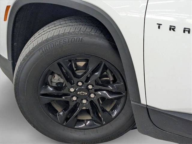 Used 2023 Chevrolet Traverse LT FWD image 10