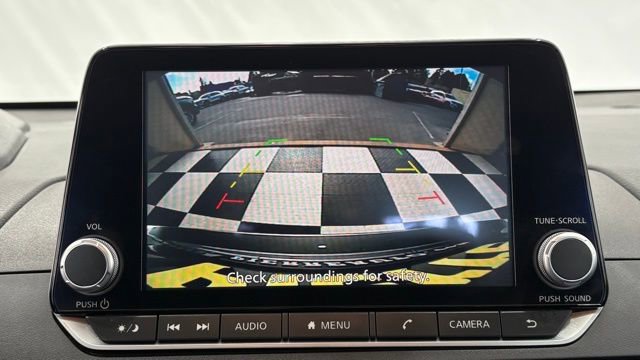 Used 2025 Nissan Altima 2.5 SV image 33