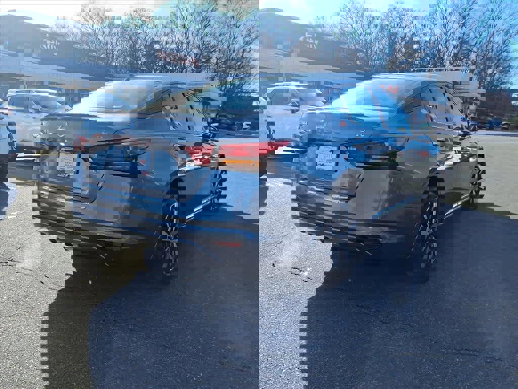 Certified 2022 Nissan Altima 2.5 SV image 5