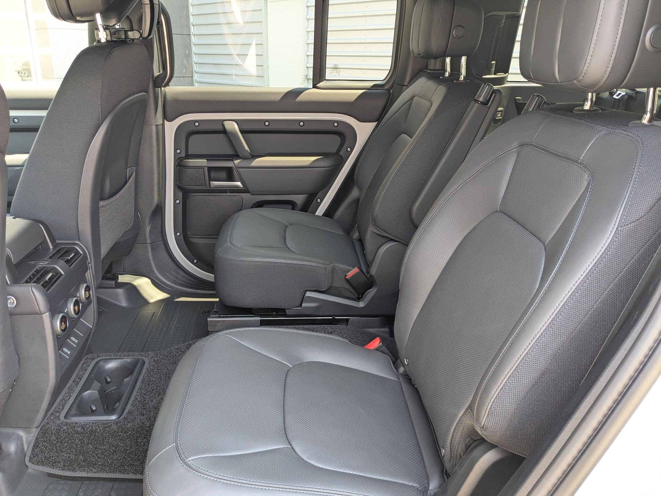 New 2026 Land Rover Defender 130 X AWD/4WD image 28