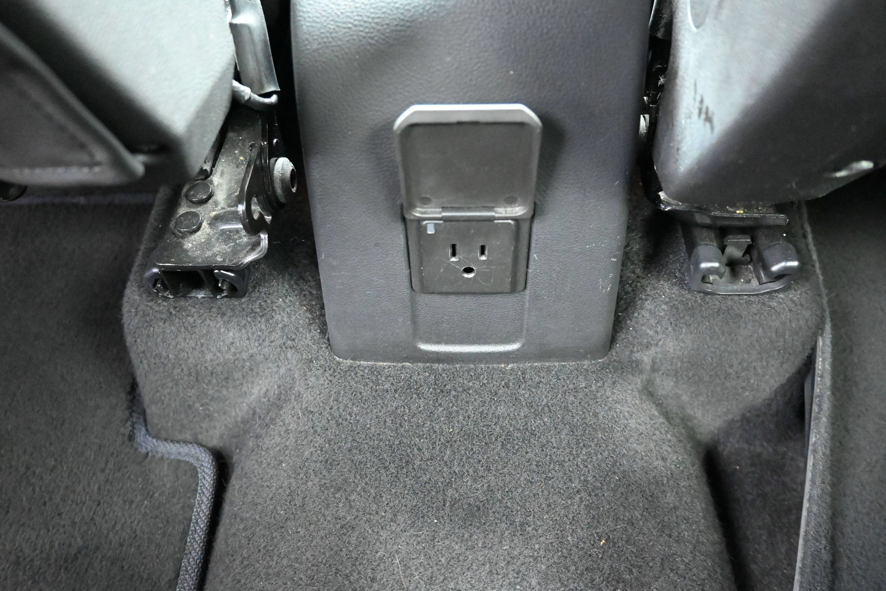 Used 2020 Chevrolet Trax LT w/ LT Convenience Package FWD image 20