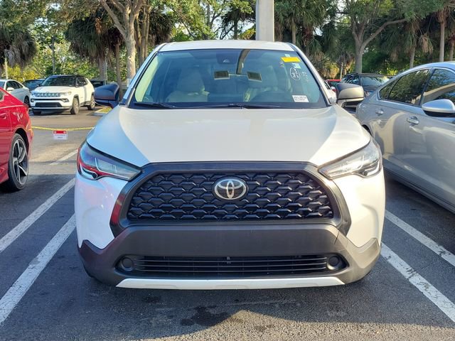 Used 2022 Toyota Corolla Cross L FWD video 2