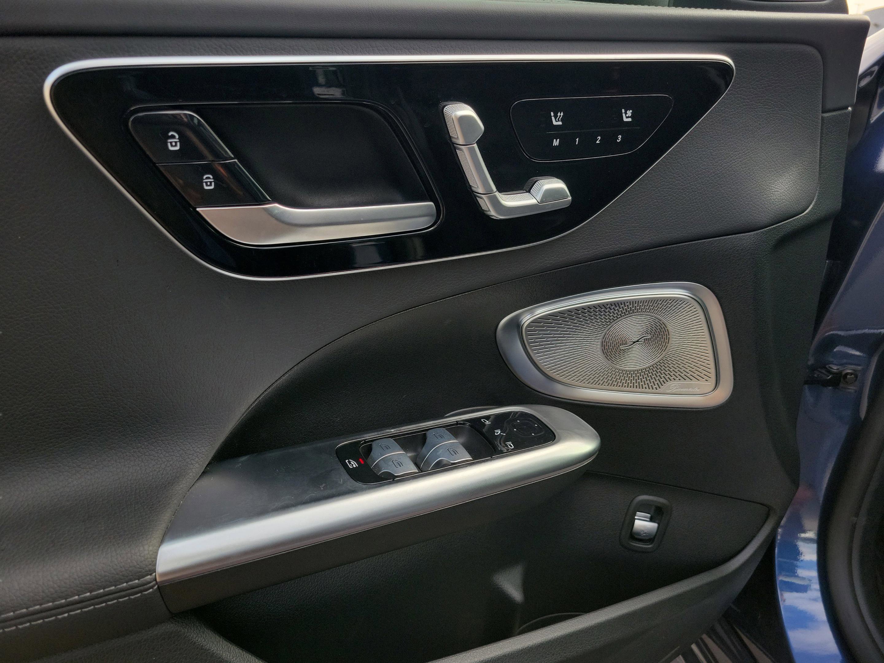 Certified 2025 Mercedes-Benz C 300 Sedan image 22