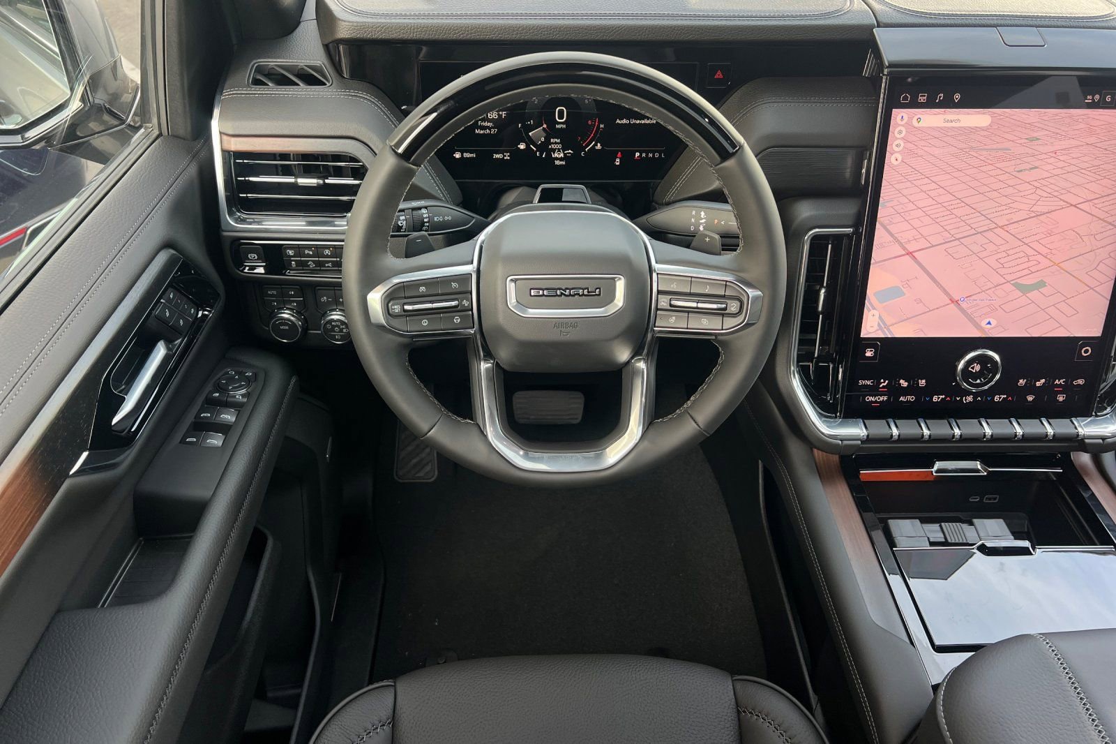 New 2026 GMC Yukon Denali w/ Denali Reserve Package image 13