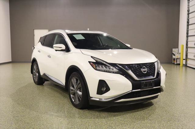 Used 2019 Nissan Murano Platinum w/ Cargo Package FWD image 1
