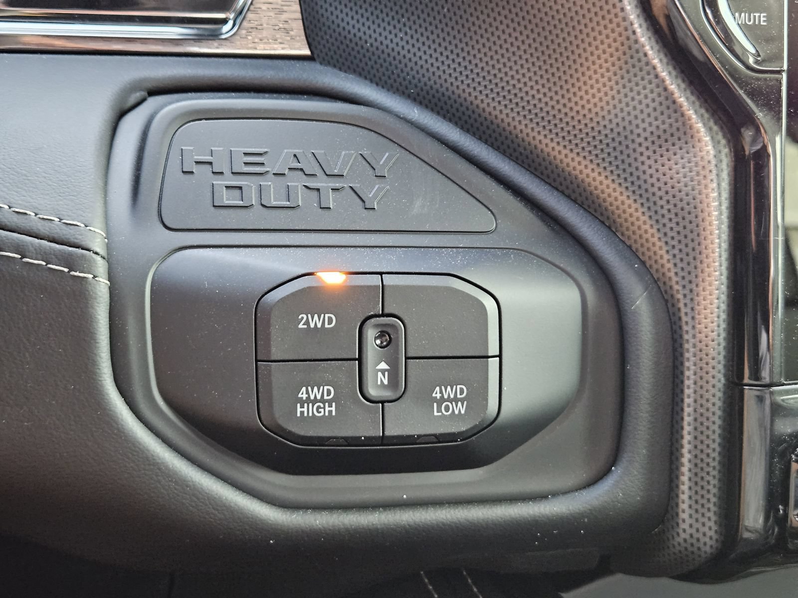 New 2026 RAM 3500 Limited AWD/4WD image 22