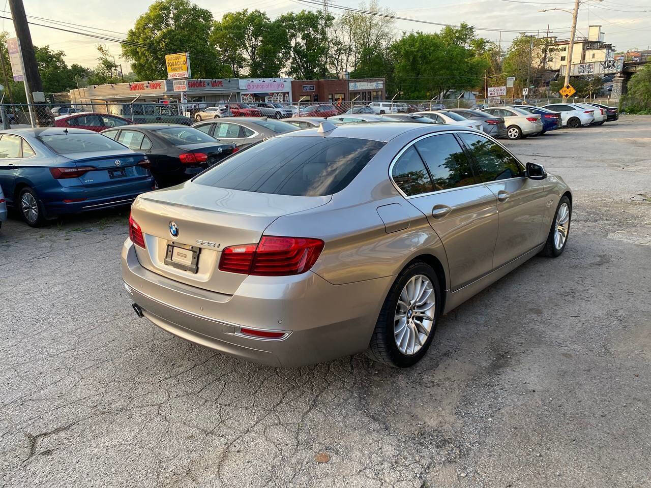 Used 2016 BMW 528i Sedan image 5