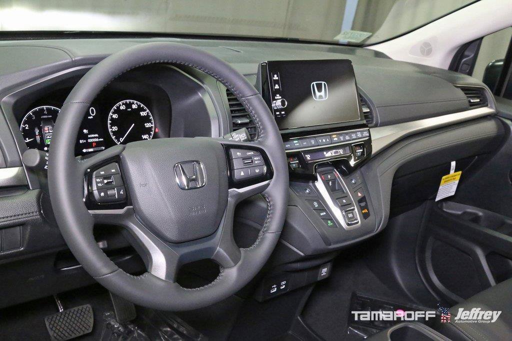 New 2026 Honda Odyssey EX-L image 2
