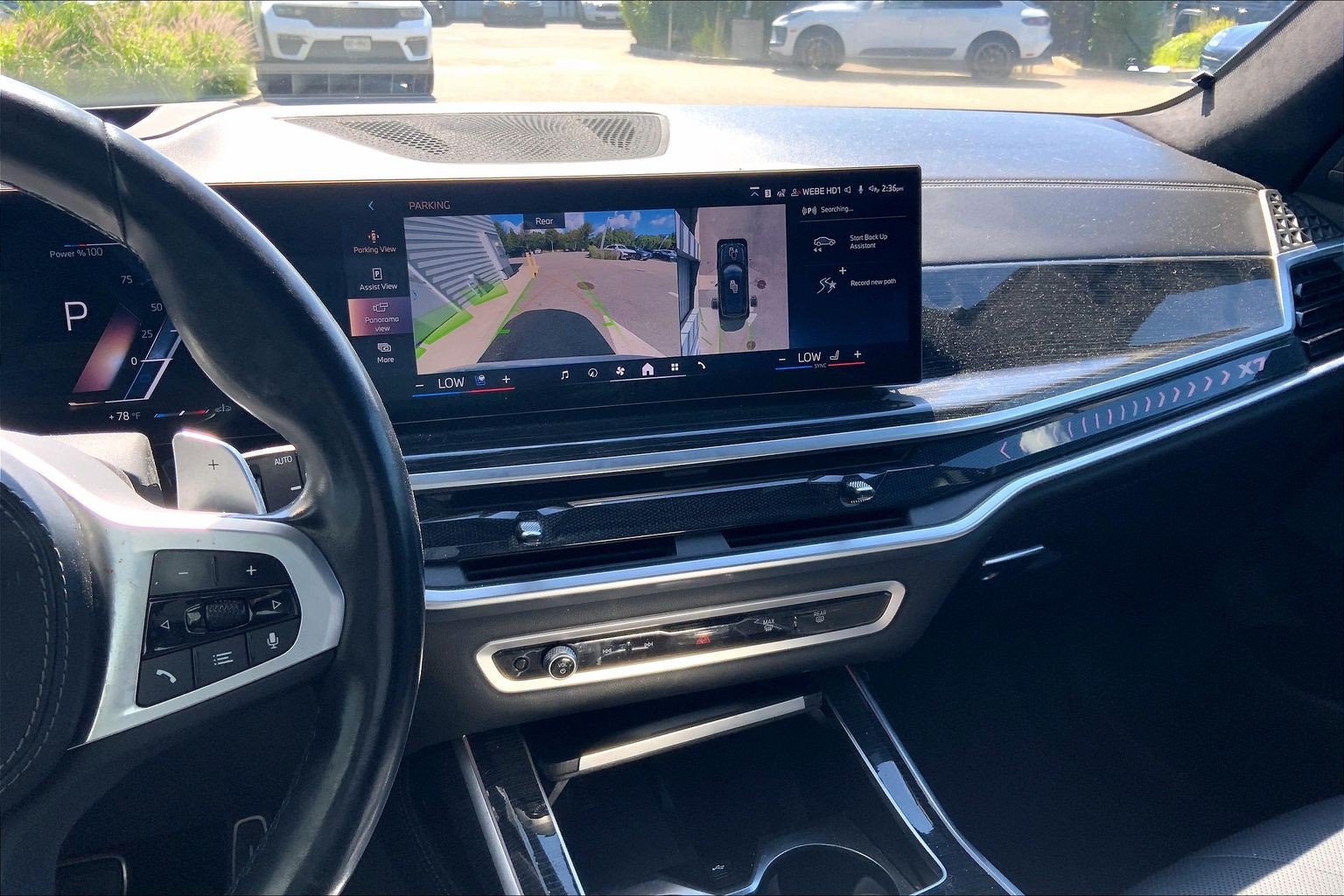 Used 2024 BMW X7 xDrive40i w/ M Sport Package AWD/4WD image 17