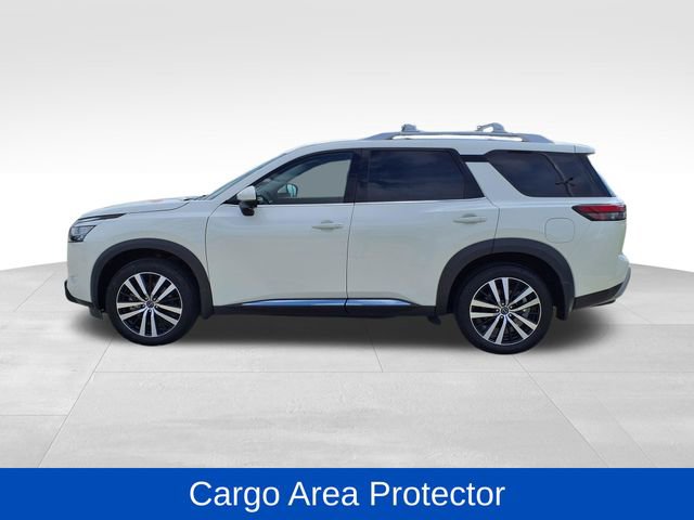 Used 2024 Nissan Pathfinder Platinum w/ Cargo Package AWD/4WD image 5