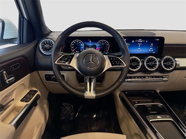 Certified 2025 Mercedes-Benz GLB 250 4MATIC image 23
