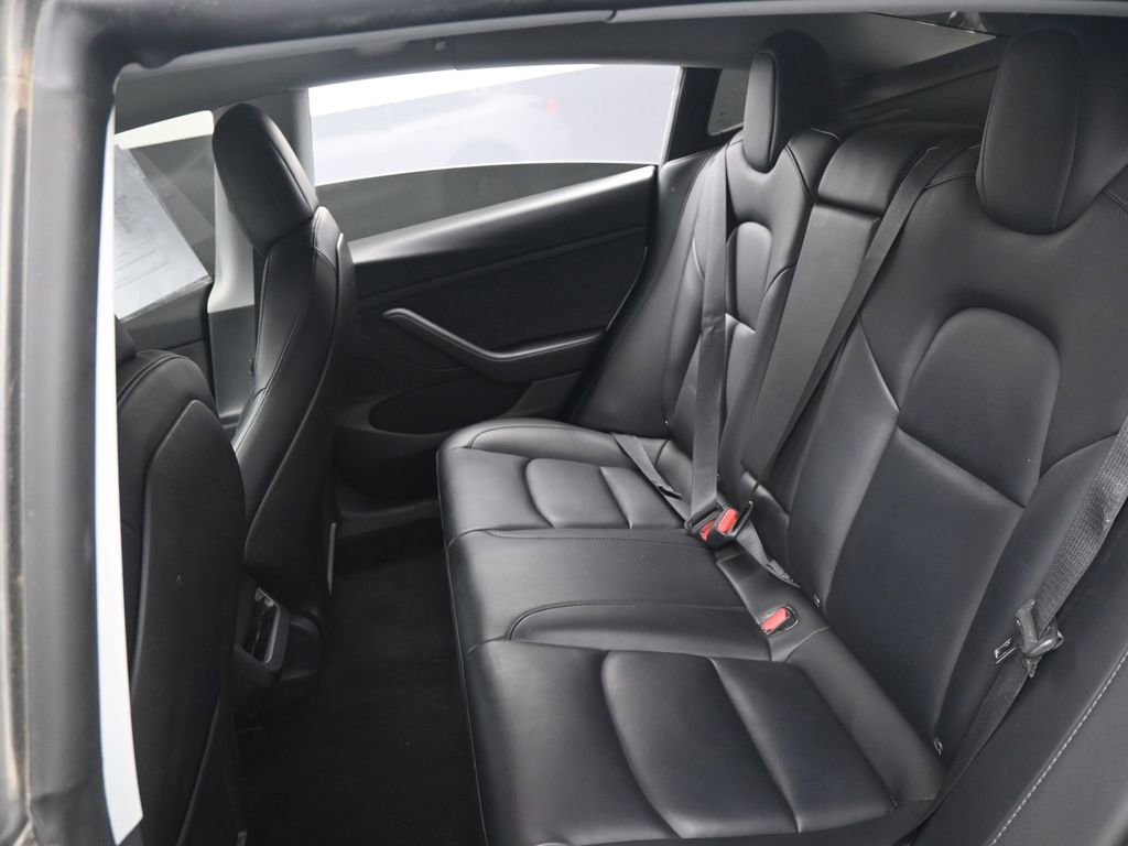 Used 2021 Tesla Model 3 Standard Range Plus RWD image 28