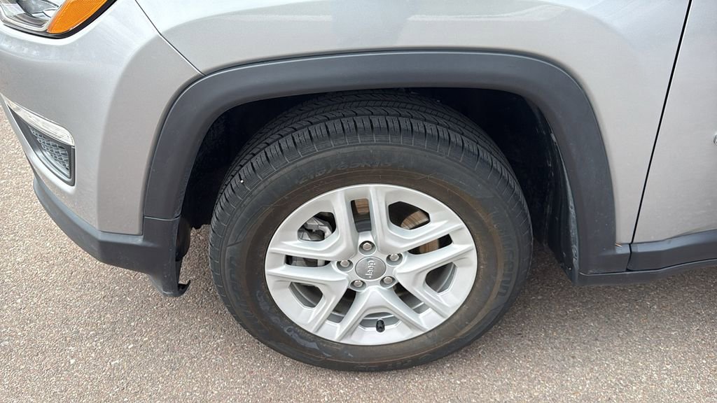 Used 2021 Jeep Compass Sport FWD image 10