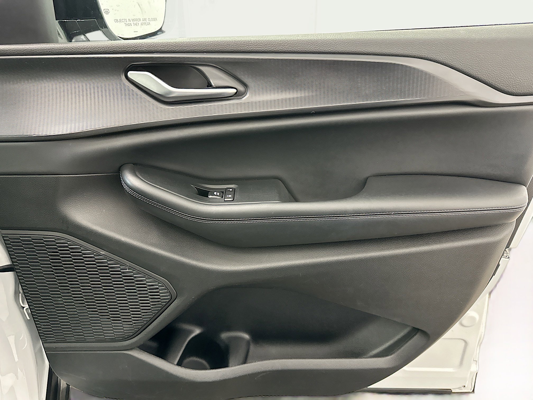 Used 2024 Jeep Grand Cherokee L Laredo image 34