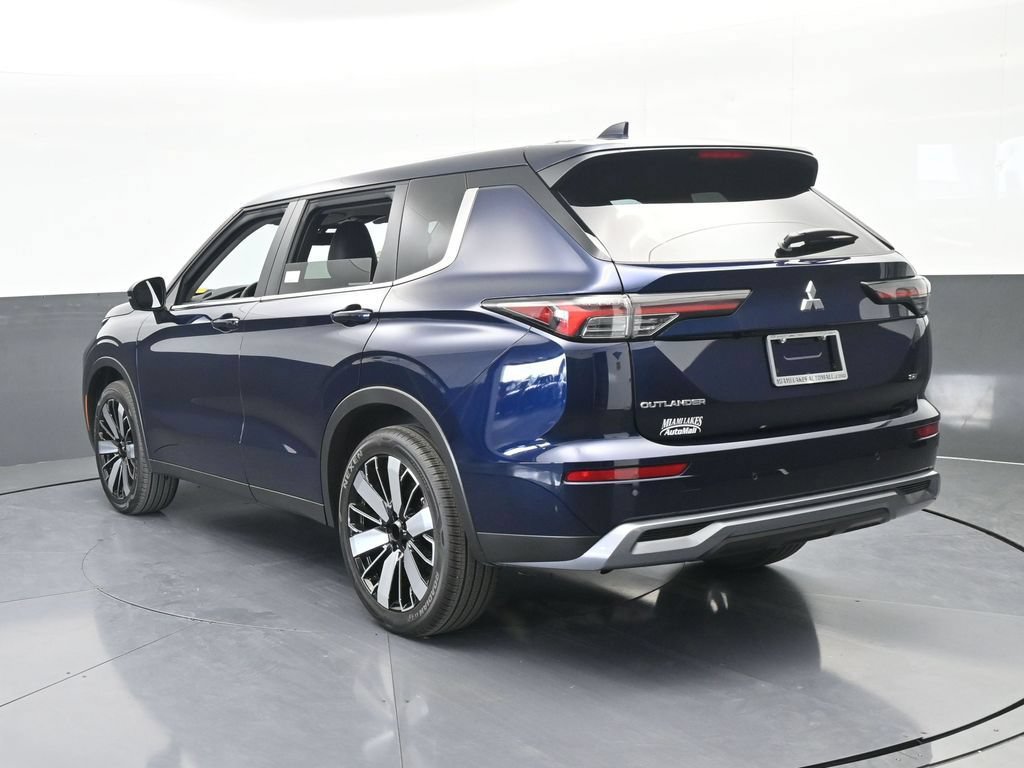 New 2026 Mitsubishi Outlander SE FWD image 4