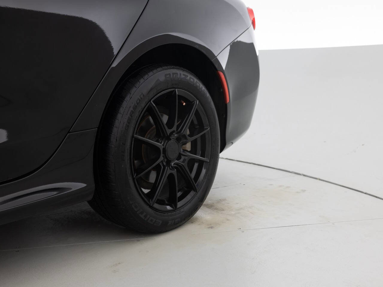 Used 2017 Chrysler 200 Limited Platinum FWD image 20