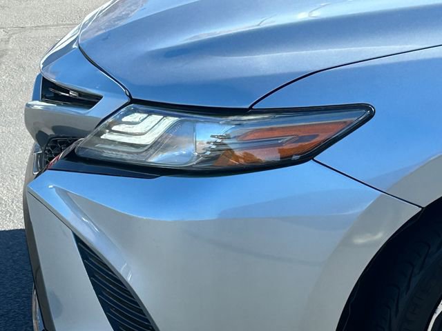 Used 2019 Toyota Camry XSE image 12