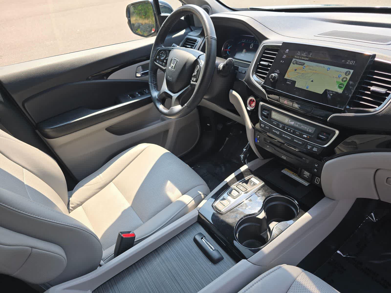Used 2019 Honda Pilot Elite image 32