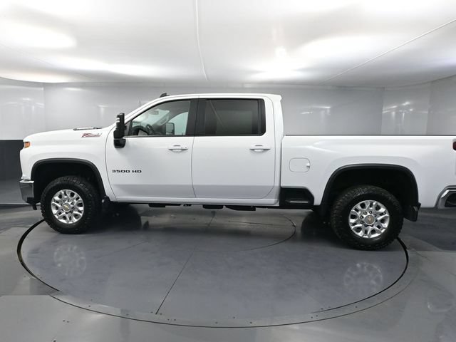 Used 2023 Chevrolet Silverado 3500 LT w/ Convenience Package AWD/4WD image 11