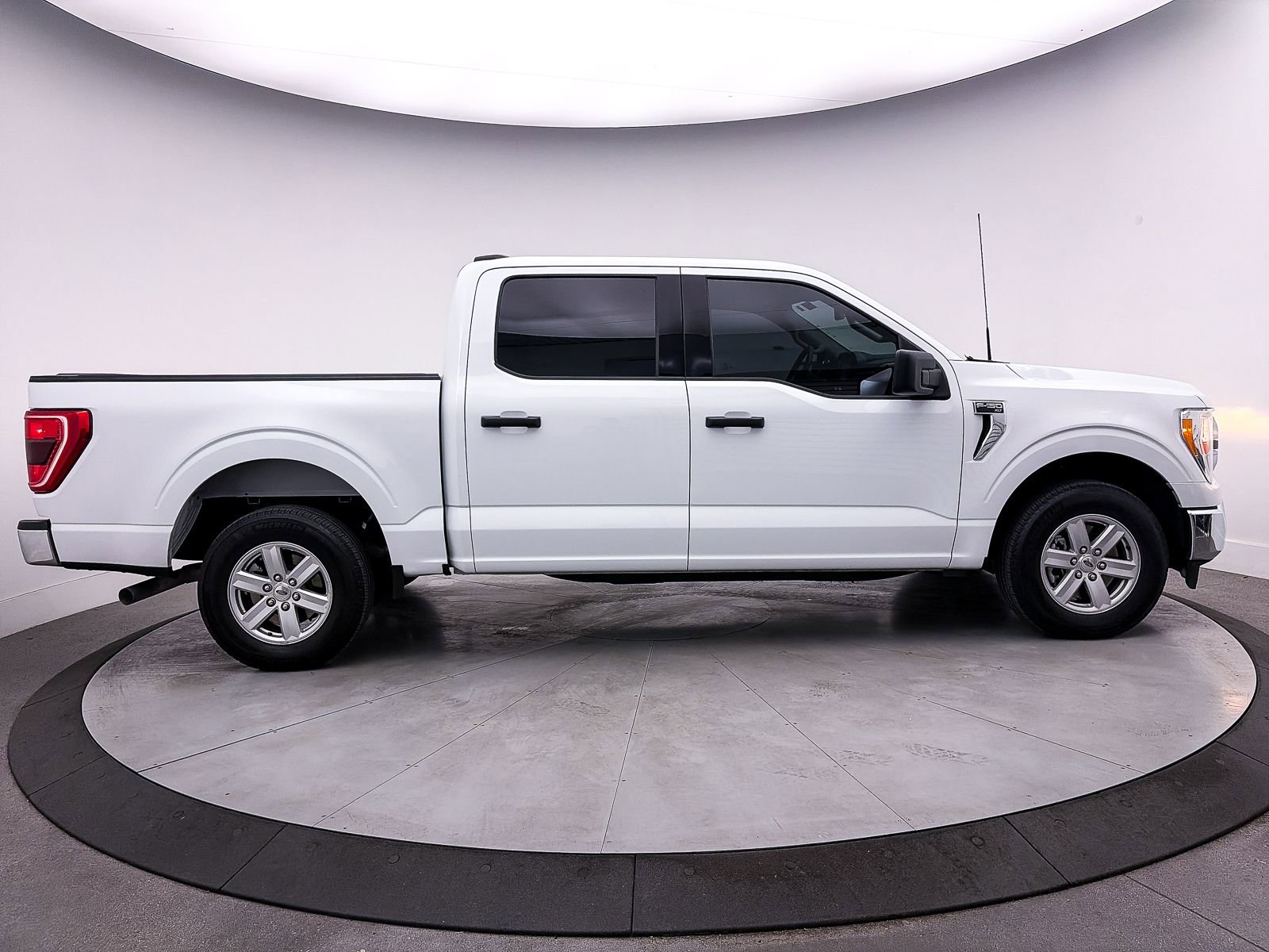 Used 2022 Ford F150 XLT w/ Equipment Group 301A Mid image 37