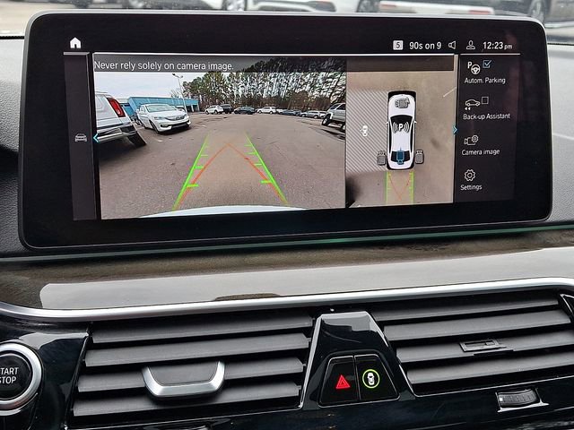 Used 2021 BMW 530e w/ Parking Assistance Package image 24