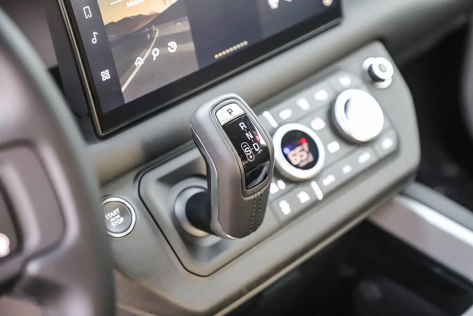 New 2025 Land Rover Defender 130 V8 image 22