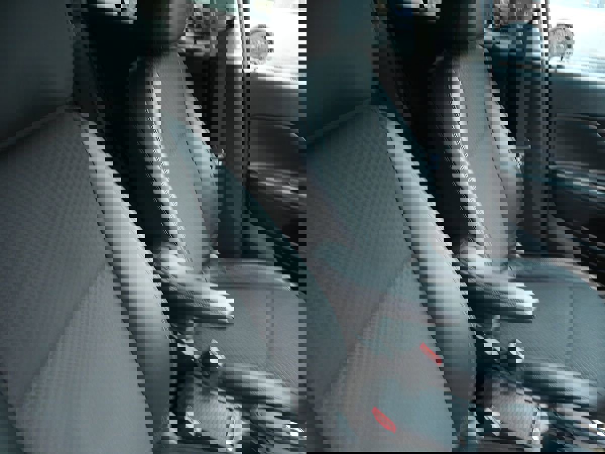 Used 2022 Buick Encore Preferred w/ Safety Package image 28