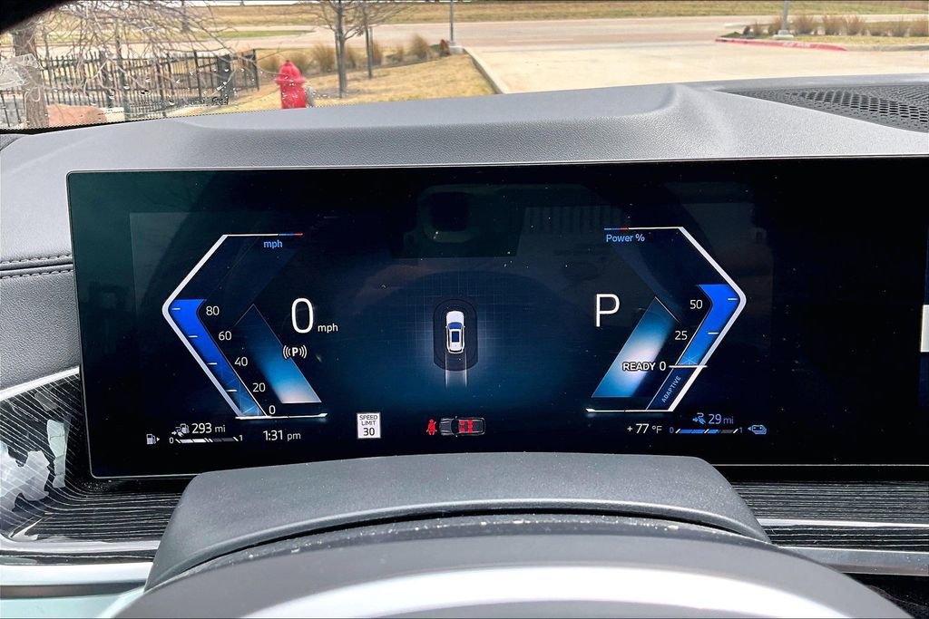 Used 2025 BMW X5 xDrive50e w/ M Sport Package image 25