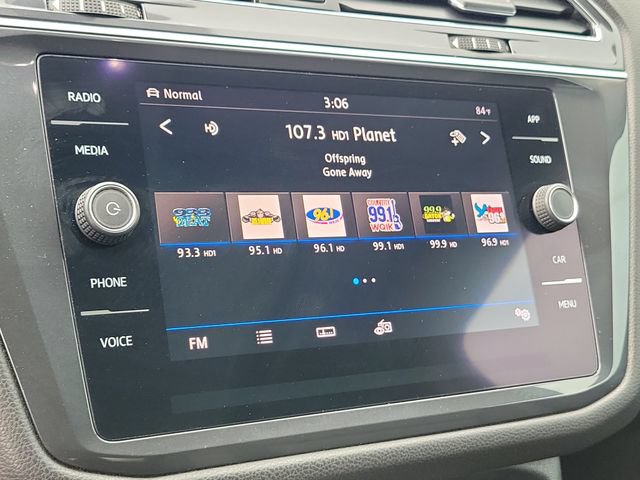 Used 2019 Volkswagen Tiguan SE w/ Panoramic Sunroof Package AWD/4WD image 30