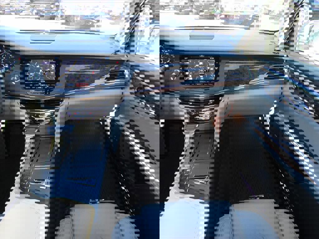 Used 2017 Cadillac CT6 Luxury image 13