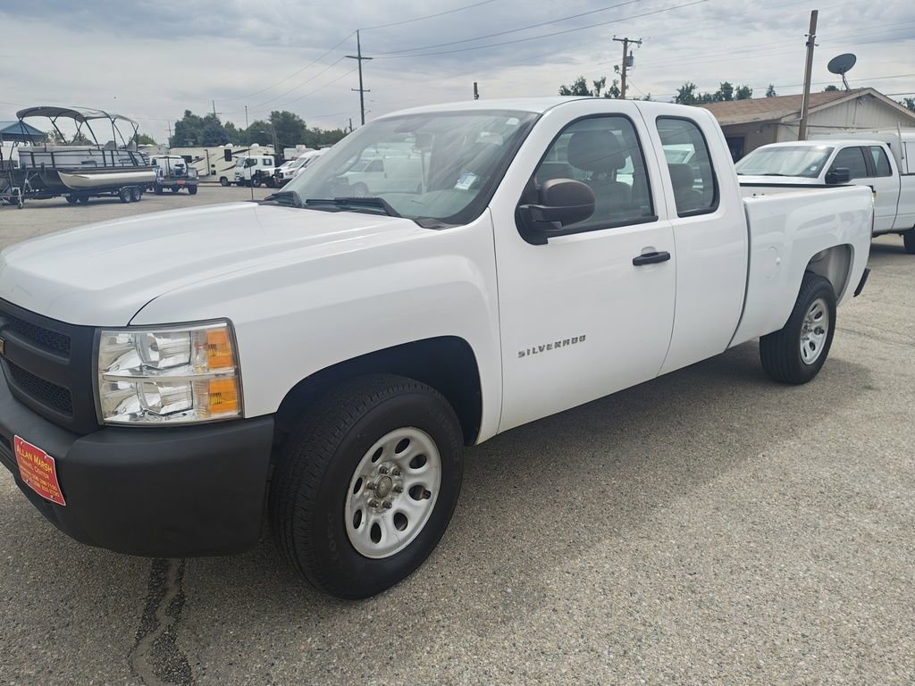 Used 2013 Chevrolet Silverado 1500 W/T w/ Skid Plate Package image 2