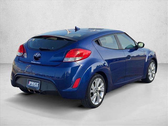 Used 2016 Hyundai Veloster FWD image 5