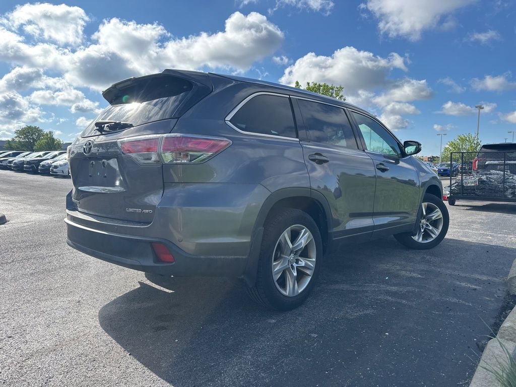 Used 2014 Toyota Highlander Limited AWD/4WD image 12