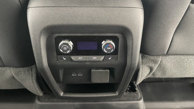 Used 2025 Chevrolet Traverse RS w/ LPO, Floor Liner Package image 47