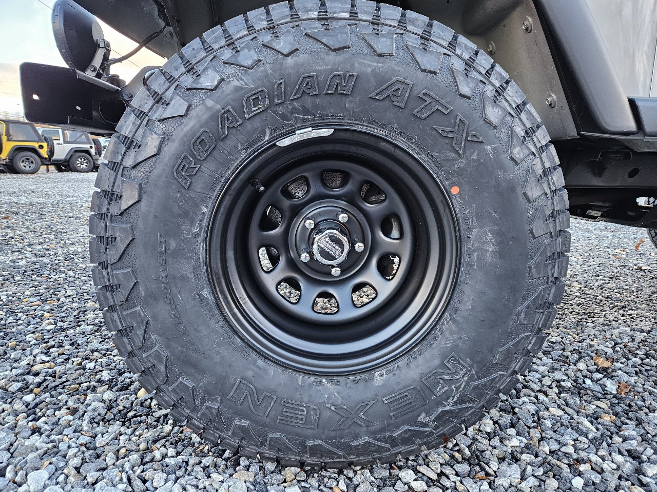 Used 2000 Jeep Wrangler Sport image 16