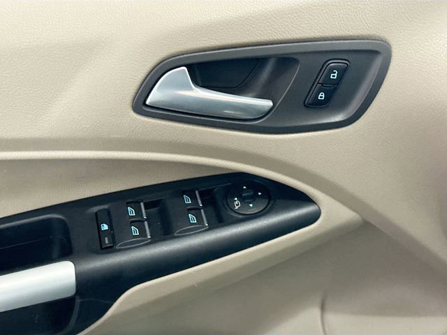 Used 2016 Ford Transit Connect Titanium image 19