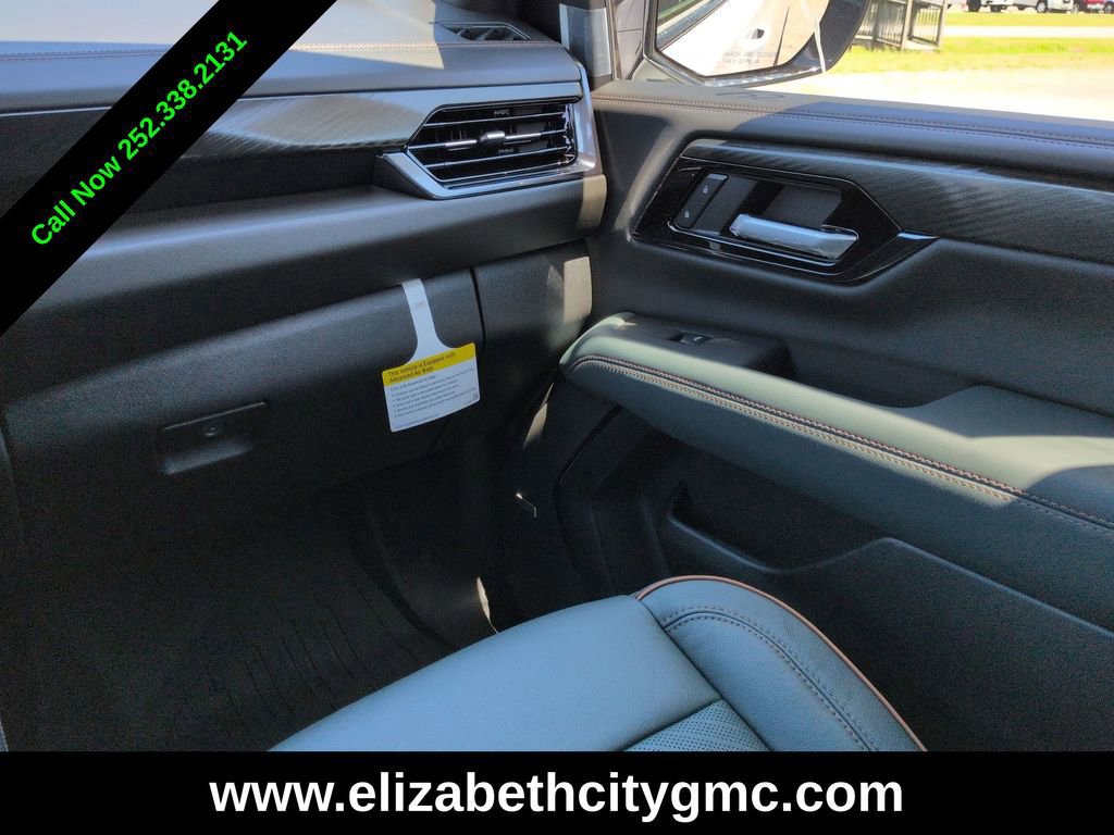 New 2026 GMC Yukon XL AT4 w/ AT4 Premium Package AWD/4WD image 19