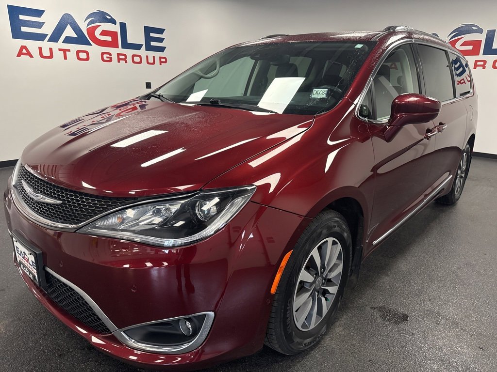 Used 2020 Chrysler Pacifica Touring-L Plus image 5