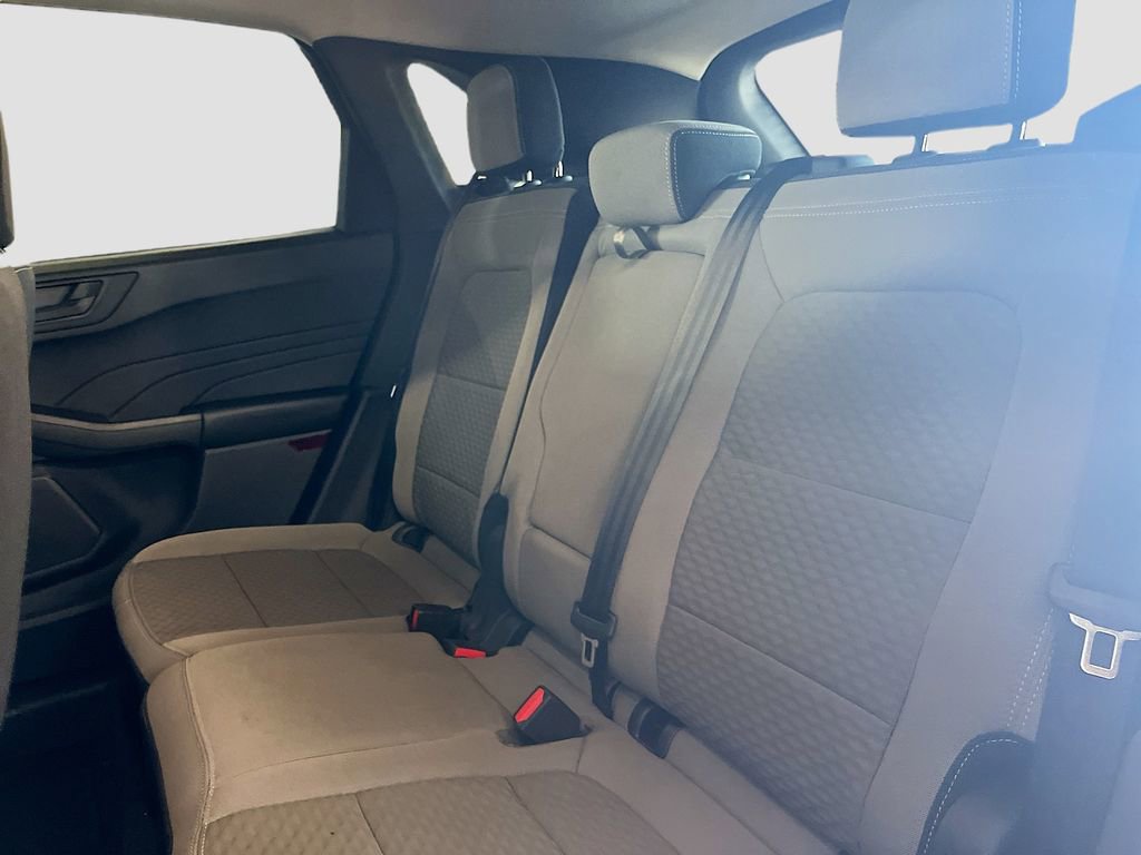 Used 2022 Ford Escape SE w/ SE Sport Appearance Package FWD image 22
