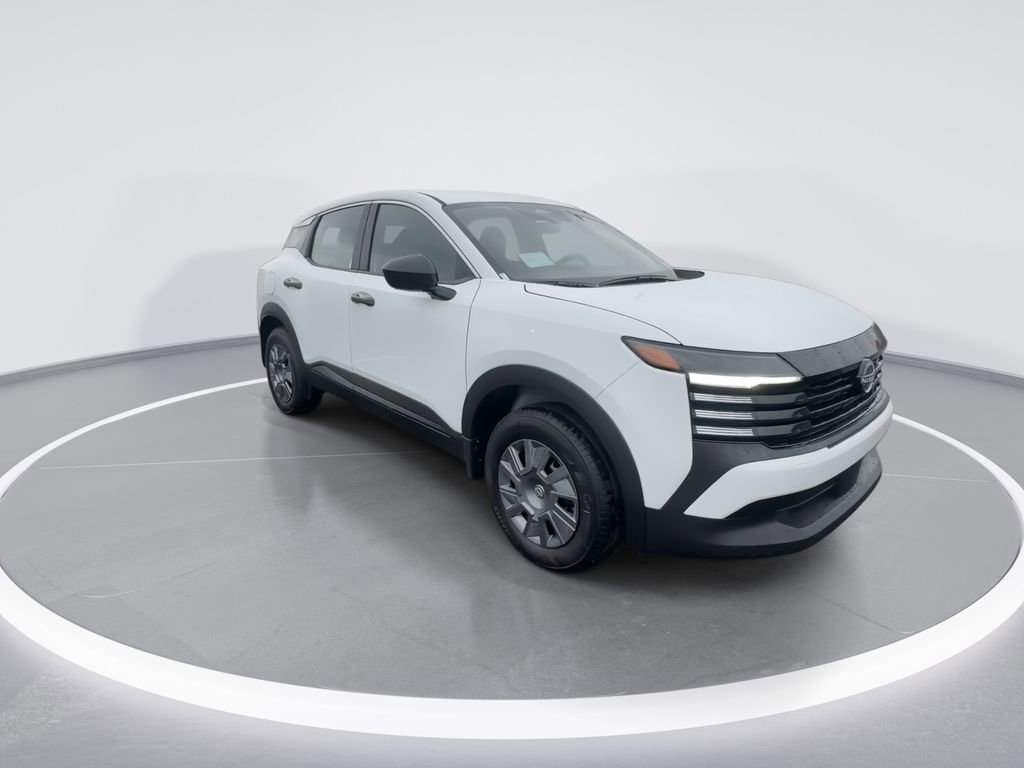 New 2026 Nissan Kicks S image 2