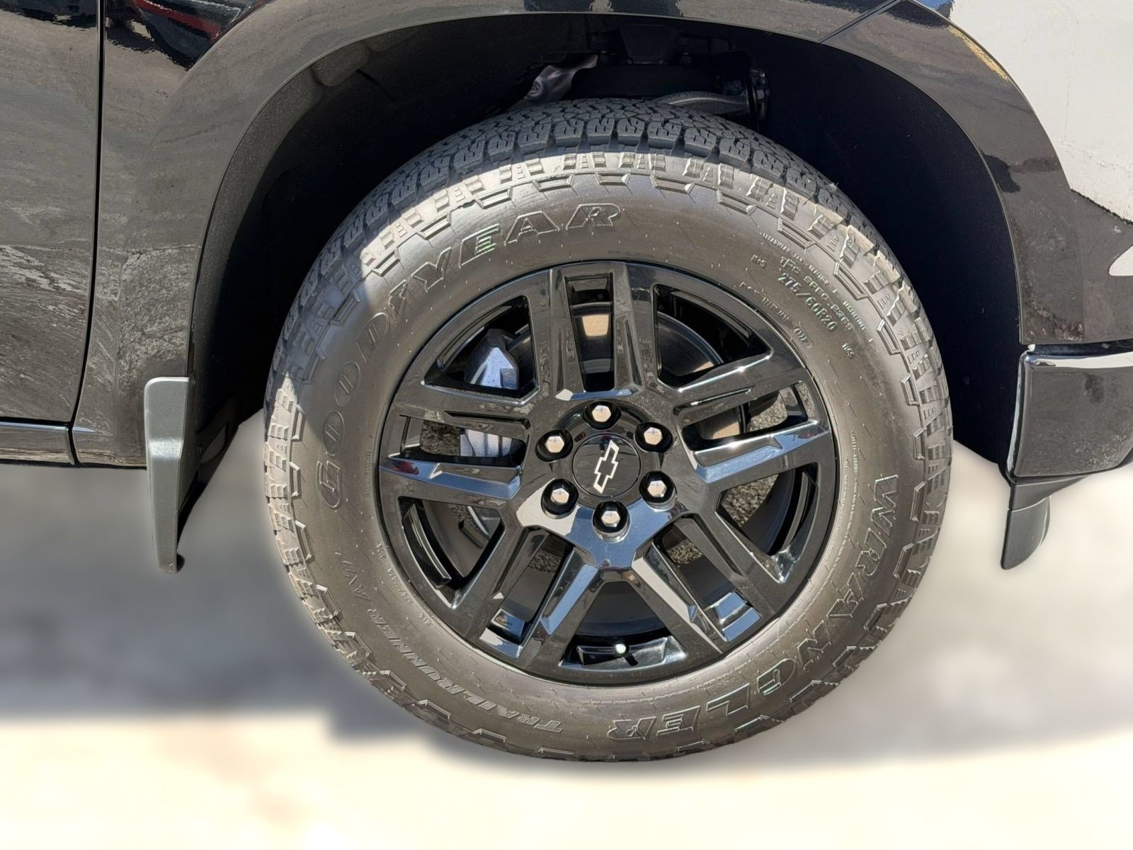 Used 2023 Chevrolet Silverado 1500 RST AWD/4WD image 12