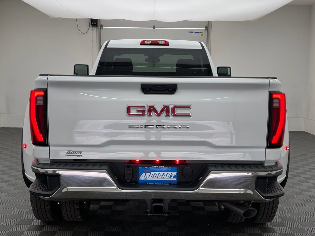 New 2026 GMC Sierra 3500 Pro AWD/4WD image 7